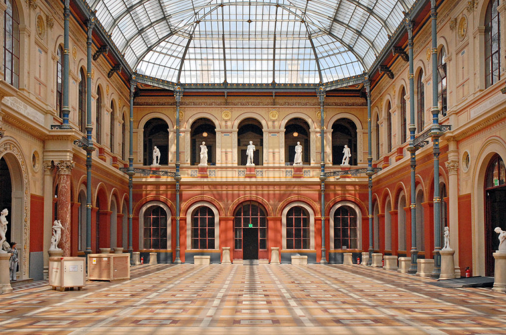 PALAIS DES BEAUX-ARTS | Musées | City Guide Paris - De Saint-Germain